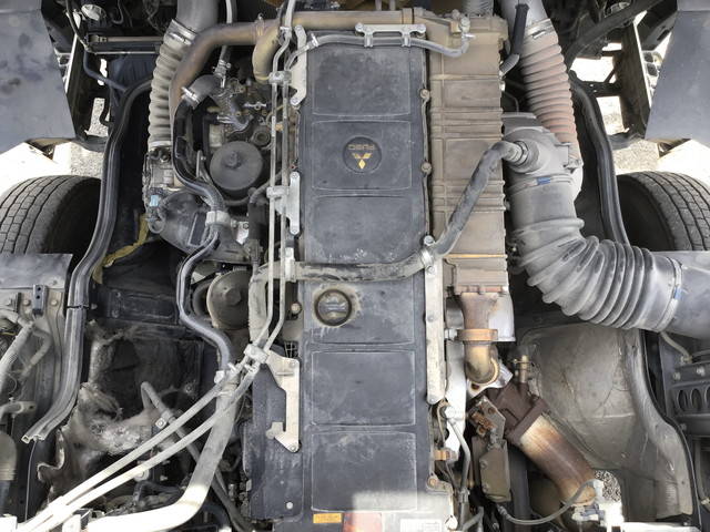 三菱ふそうスーパーグレートトレーラーヘッド（トラクターヘッド）大型（10t）[写真21]