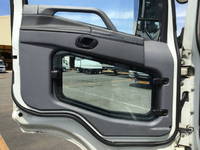 三菱ふそうスーパーグレートトレーラーヘッド（トラクターヘッド）大型（10t）[写真26]