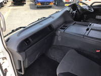 三菱ふそうスーパーグレートトレーラーヘッド（トラクターヘッド）大型（10t）[写真33]