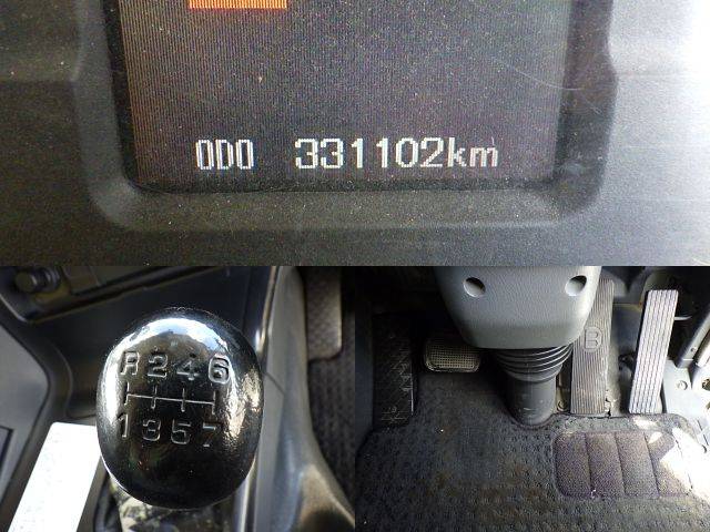 三菱ふそうスーパーグレートダンプ大型（10t）[写真34]