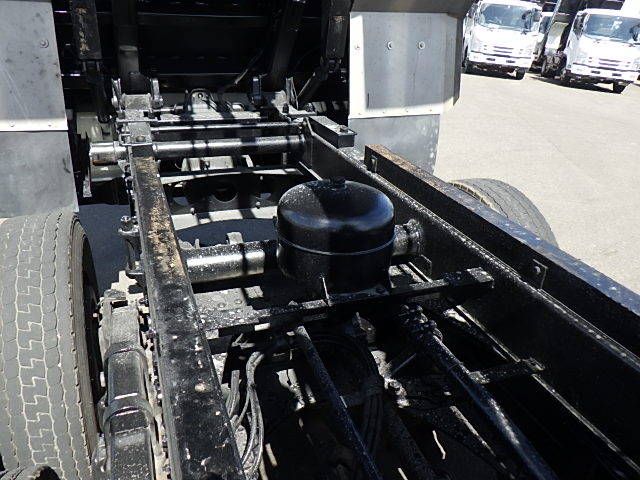 三菱ふそうスーパーグレートダンプ大型（10t）[写真21]