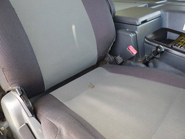 三菱ふそうスーパーグレートダンプ大型（10t）[写真26]