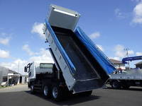 三菱ふそうスーパーグレートダンプ大型（10t）[写真02]