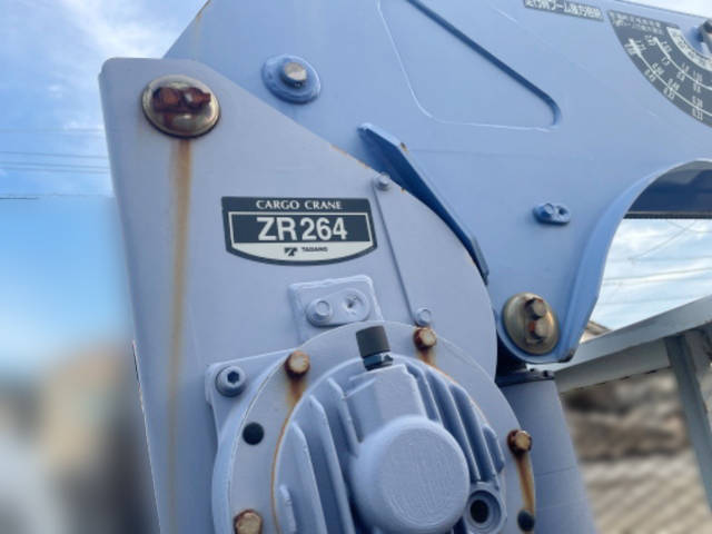 いすゞエルフクレーン4段小型（2t・3t）[写真12]