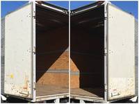 いすゞエルフアルミバン小型（2t・3t）[写真11]