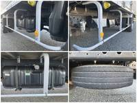 いすゞエルフアルミバン小型（2t・3t）[写真20]