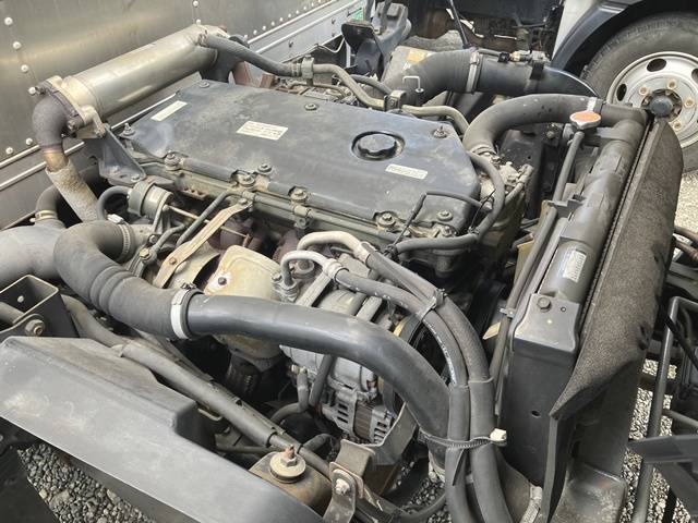 いすゞエルフアルミバン小型（2t・3t）[写真26]