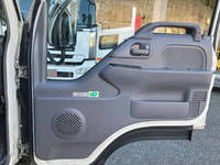 いすゞエルフアルミバン小型（2t・3t）[写真29]