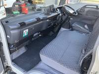 いすゞエルフアルミバン小型（2t・3t）[写真30]