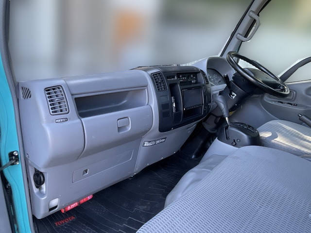 トヨタダイナ平ボディ小型（2t・3t）[写真20]
