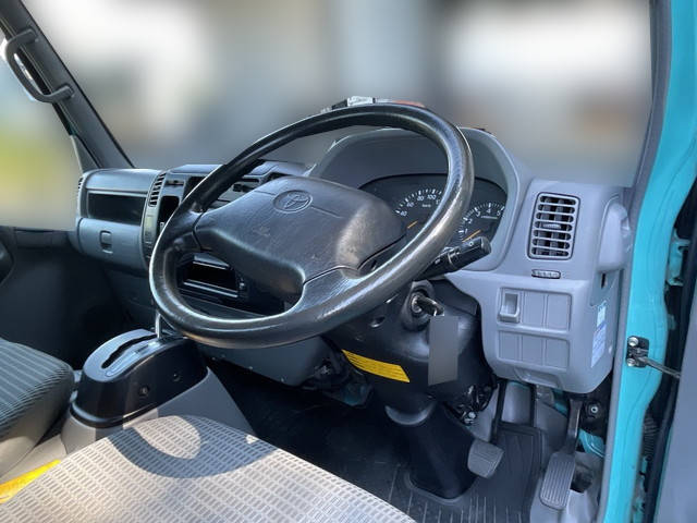 トヨタダイナ平ボディ小型（2t・3t）[写真21]