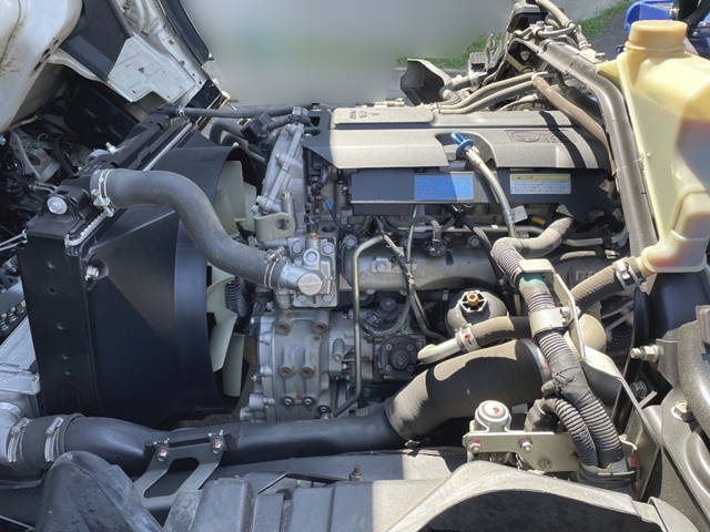 三菱ふそうキャンタークレーン4段小型（2t・3t）[写真24]