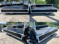 いすゞエルフ平ボディ小型（2t・3t）[写真12]