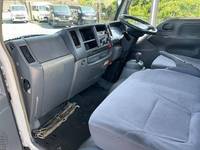 いすゞエルフ平ボディ小型（2t・3t）[写真14]