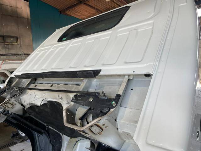 いすゞエルフ平ボディ小型（2t・3t）[写真18]