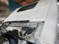 いすゞエルフ平ボディ小型（2t・3t）[写真18]