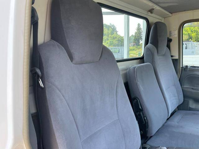 いすゞエルフ平ボディ小型（2t・3t）[写真35]