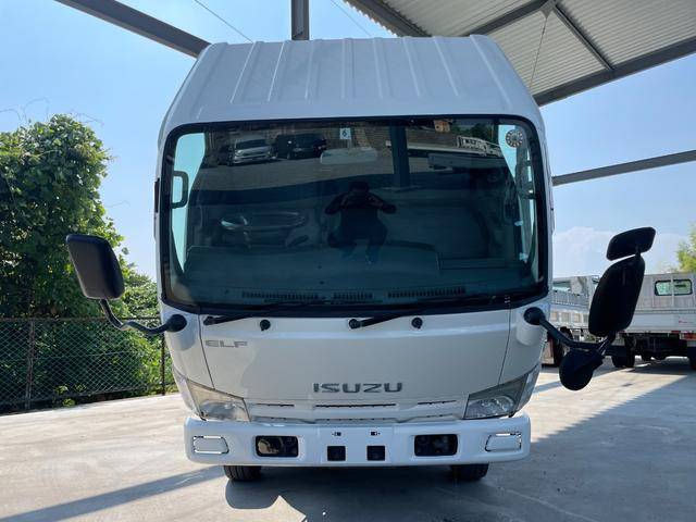 いすゞエルフ平ボディ小型（2t・3t）[写真06]