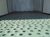 いすゞエルフ冷凍車（冷蔵車）小型（2t・3t）[写真06]