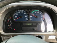 UDトラックスコンドル平ボディ中型（4t）[写真13]