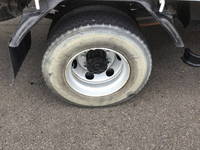 UDトラックスコンドル平ボディ中型（4t）[写真17]