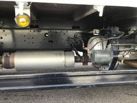 UDトラックスコンドル平ボディ中型（4t）[写真18]