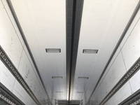 日野プロフィア冷蔵冷凍ウイング大型（10t）[写真12]