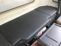 日野プロフィア冷蔵冷凍ウイング大型（10t）[写真30]