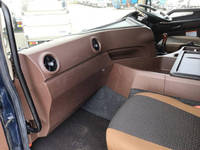 日野プロフィア冷蔵冷凍ウイング大型（10t）[写真31]