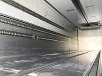 日野プロフィア冷蔵冷凍ウイング大型（10t）[写真09]