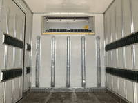 三菱ふそうキャンター冷凍車（冷蔵車）小型（2t・3t）[写真11]