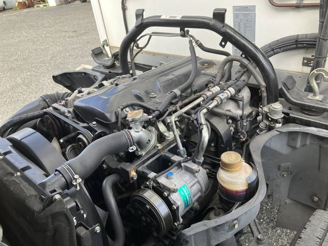 三菱ふそうキャンター冷凍車（冷蔵車）小型（2t・3t）[写真24]