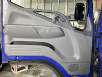 三菱ふそうキャンター冷凍車（冷蔵車）小型（2t・3t）[写真28]