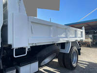 いすゞエルフダンプ小型（2t・3t）[写真17]