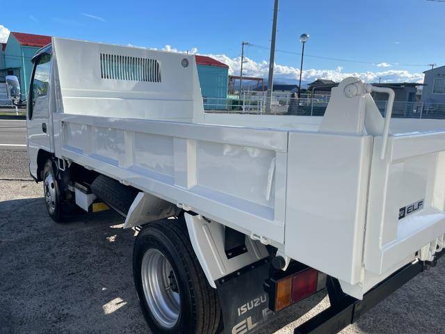 いすゞエルフダンプ小型（2t・3t）[写真02]