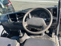 いすゞエルフダンプ小型（2t・3t）[写真28]