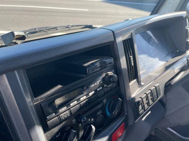 いすゞエルフダンプ小型（2t・3t）[写真36]