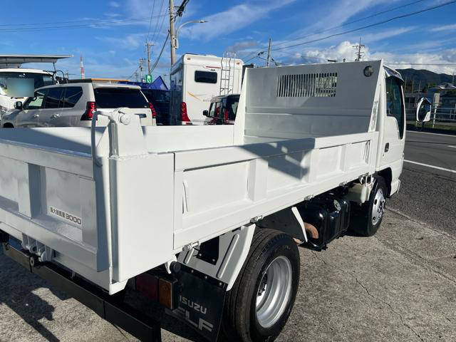 いすゞエルフダンプ小型（2t・3t）[写真04]