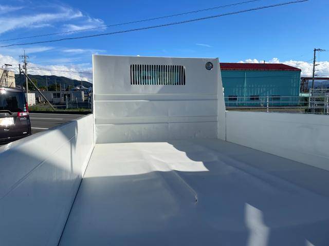 いすゞエルフダンプ小型（2t・3t）[写真09]