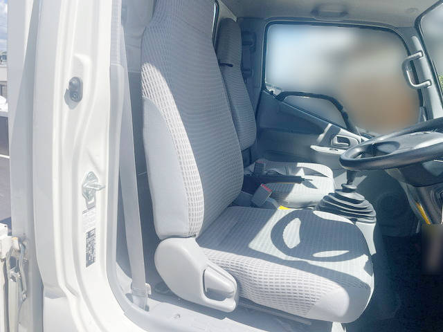 トヨタダイナ平ボディ小型（2t・3t）[写真28]