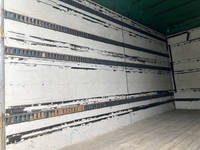 いすゞエルフオープントップバン小型（2t・3t）[写真11]