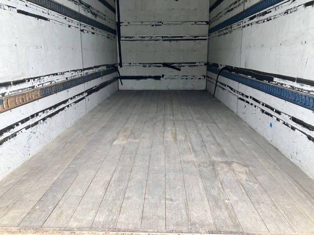 いすゞエルフオープントップバン小型（2t・3t）[写真15]