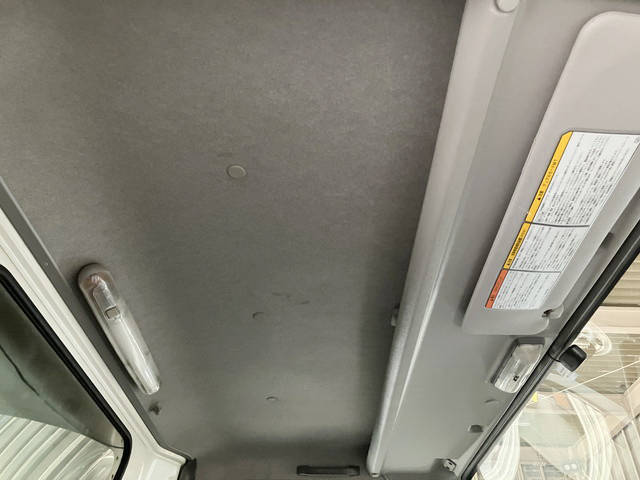 いすゞエルフオープントップバン小型（2t・3t）[写真29]