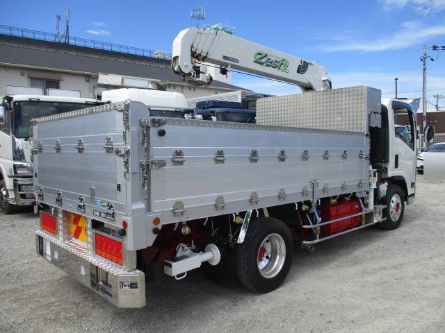 いすゞエルフクレーン5段小型（2t・3t）[写真04]