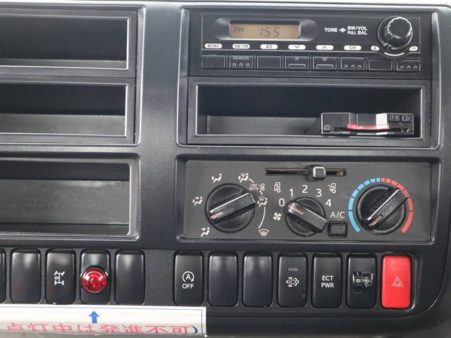 日野デュトロクレーン4段小型（2t・3t）[写真32]