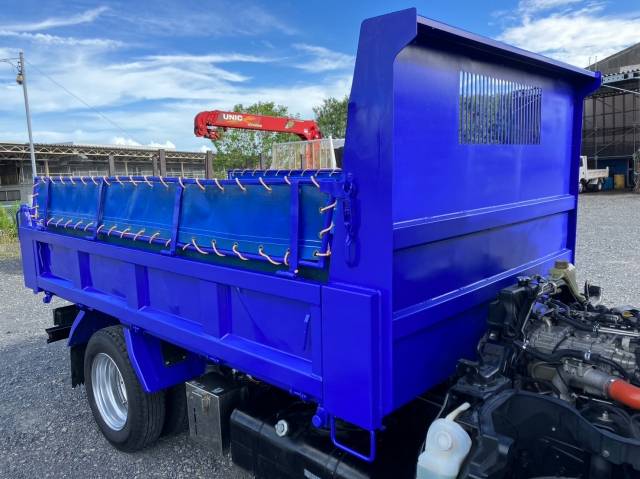 三菱ふそうキャンターダンプ小型（2t・3t）[写真12]