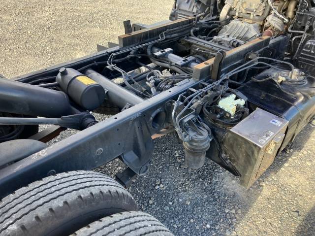 三菱ふそうキャンターダンプ小型（2t・3t）[写真16]