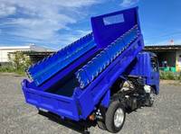 三菱ふそうキャンターダンプ小型（2t・3t）[写真02]