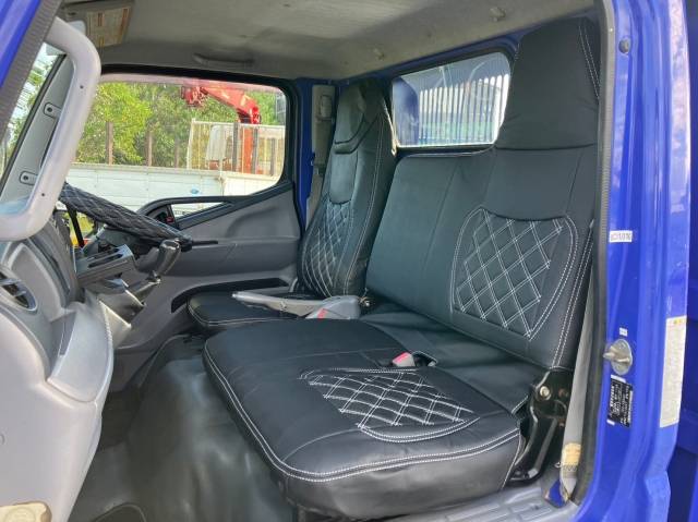 三菱ふそうキャンターダンプ小型（2t・3t）[写真33]