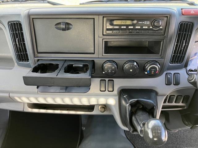 三菱ふそうキャンターダンプ小型（2t・3t）[写真39]